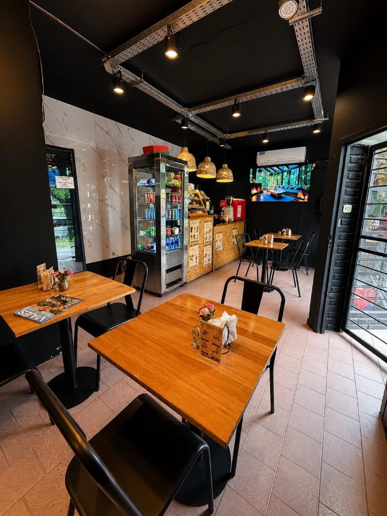 Ambiente interior Panther Buffet